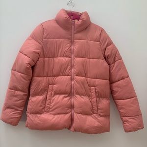 *NEVER WORN BEFORE* Comfy, cute puffer coat